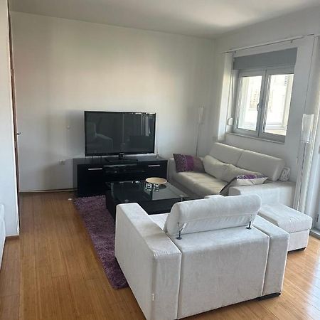 Luxury Aparment Blossom 모스타르 외부 사진