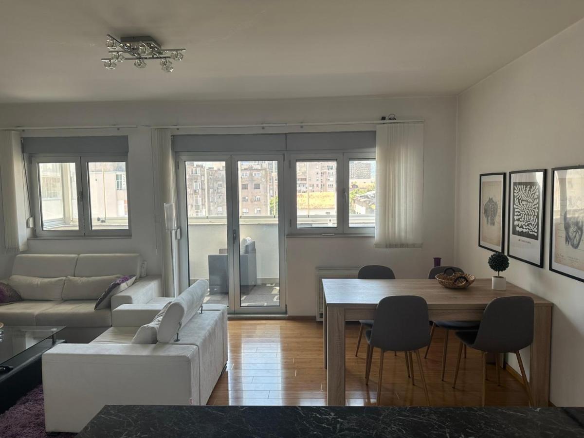 Luxury Aparment Blossom 모스타르 외부 사진